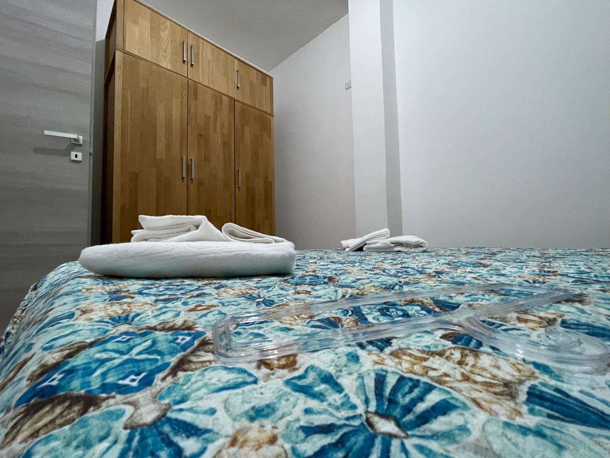 Casa Ai Tre Campanili Apartment Джеля Екстериор снимка